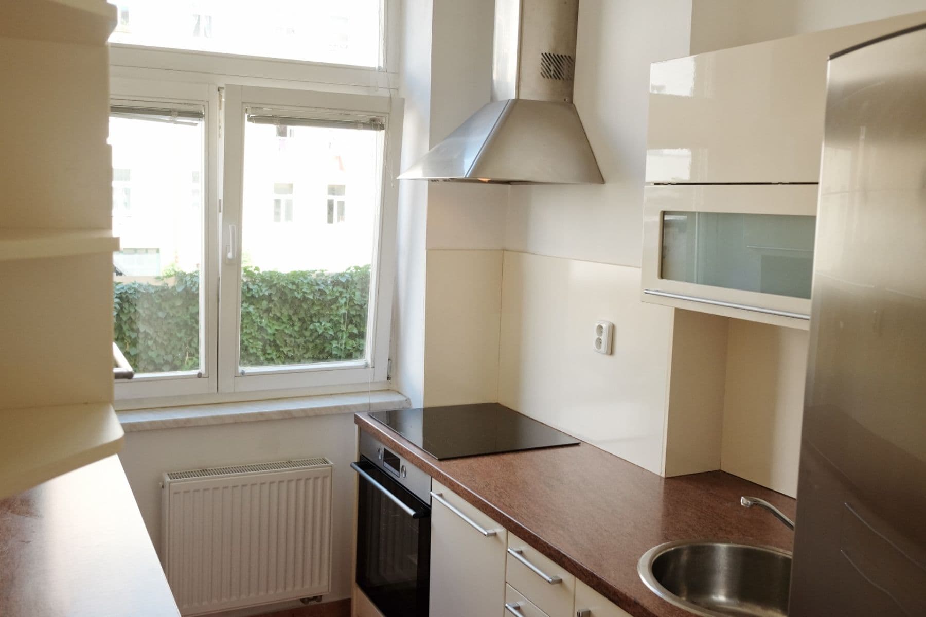 Pronájem bytu 3+1 95 m², Oldřichova, Praha, Praha Pronájem bytu 3+1 95 m², Oldřichova, Praha, Praha