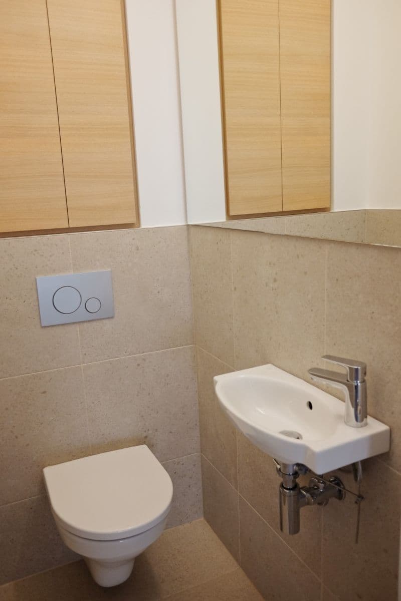 Pronájem bytu 3+1 95 m², Oldřichova, Praha, Praha Pronájem bytu 3+1 95 m², Oldřichova, Praha, Praha