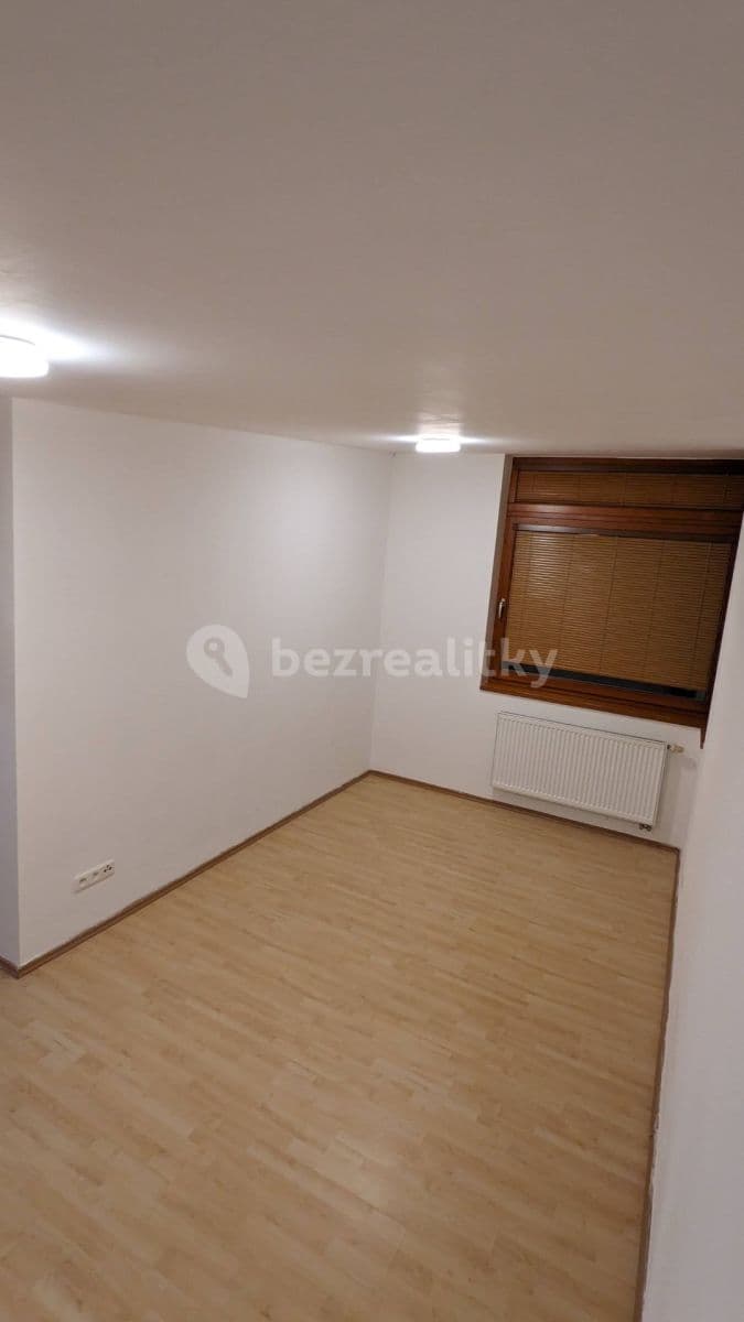 Pronájem domu 150 m², pozemek 344 m², Náchodská, Praha, Praha Pronájem domu 150 m², pozemek 344 m², Náchodská, Praha, Praha