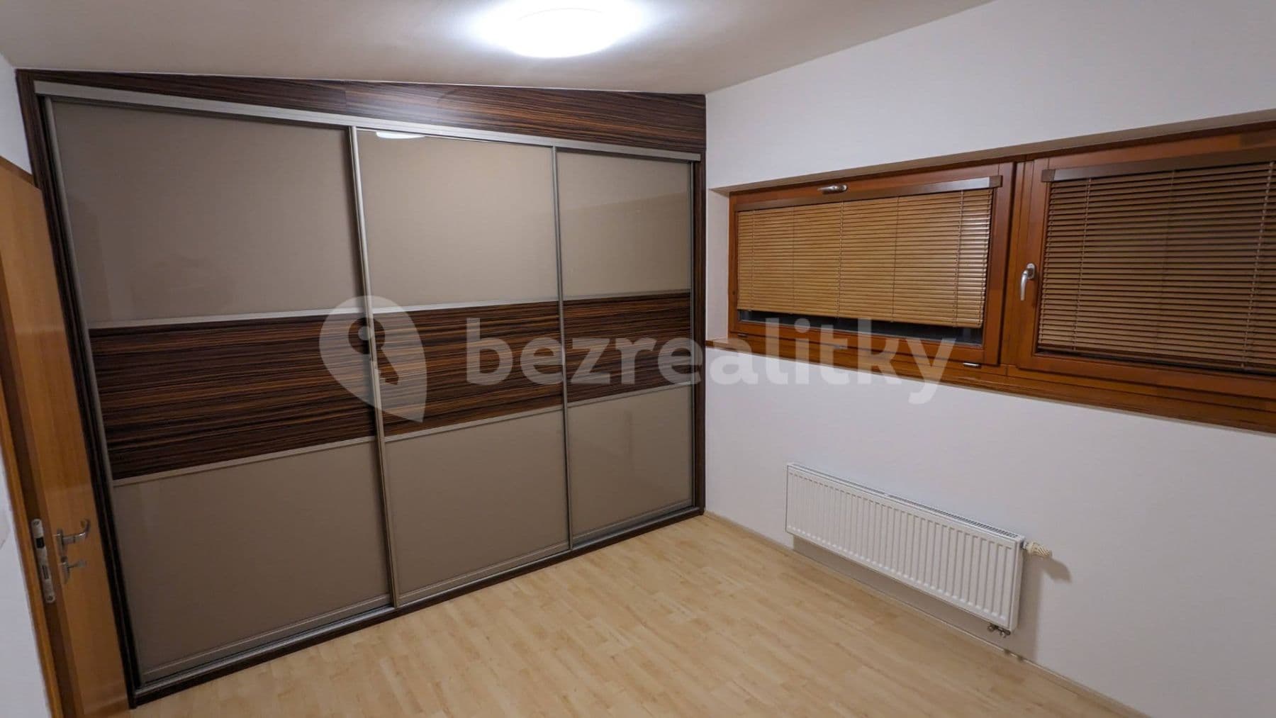 Pronájem domu 150 m², pozemek 344 m², Náchodská, Praha, Praha Pronájem domu 150 m², pozemek 344 m², Náchodská, Praha, Praha