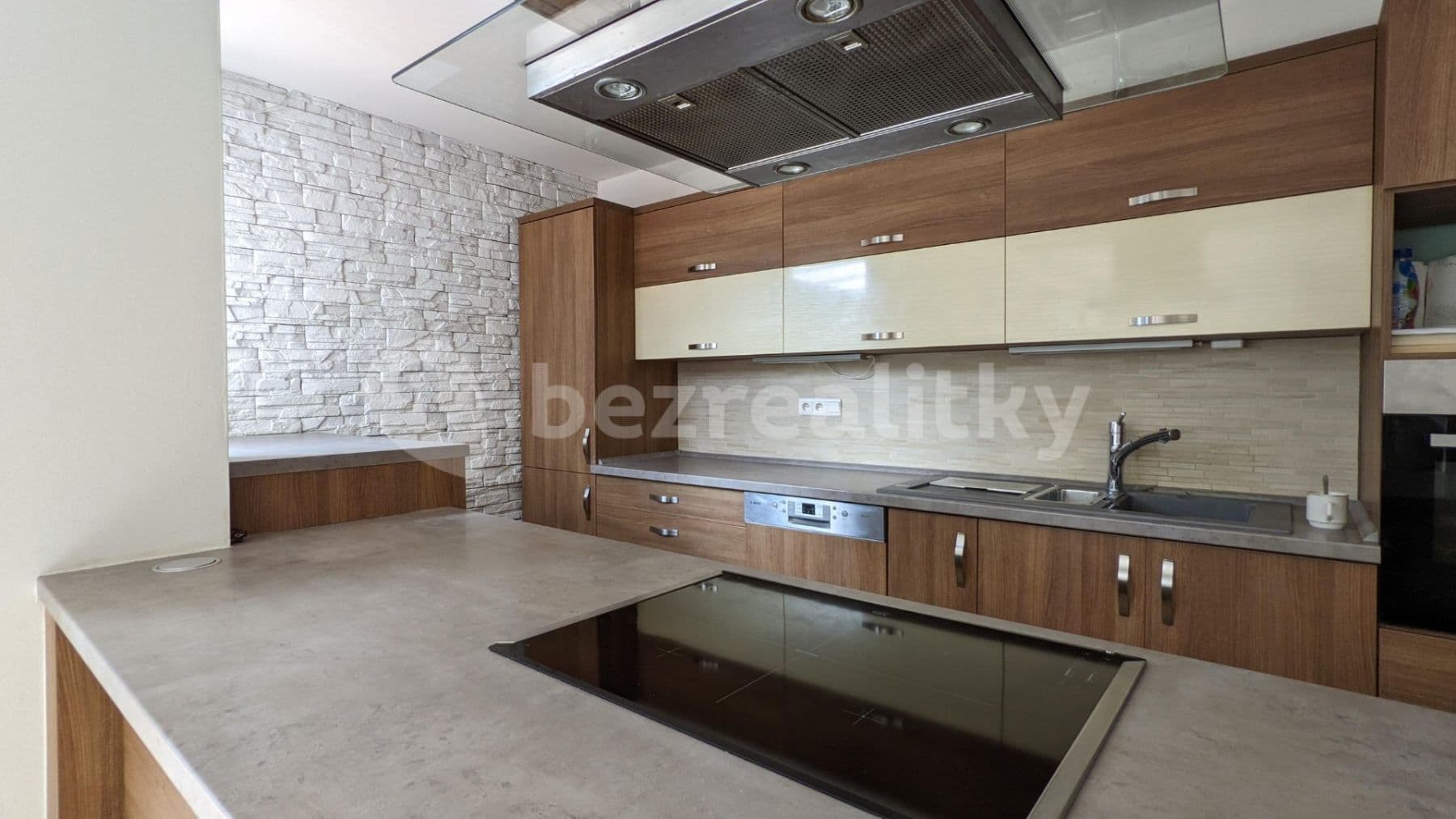 Pronájem domu 150 m², pozemek 344 m², Náchodská, Praha, Praha Pronájem domu 150 m², pozemek 344 m², Náchodská, Praha, Praha