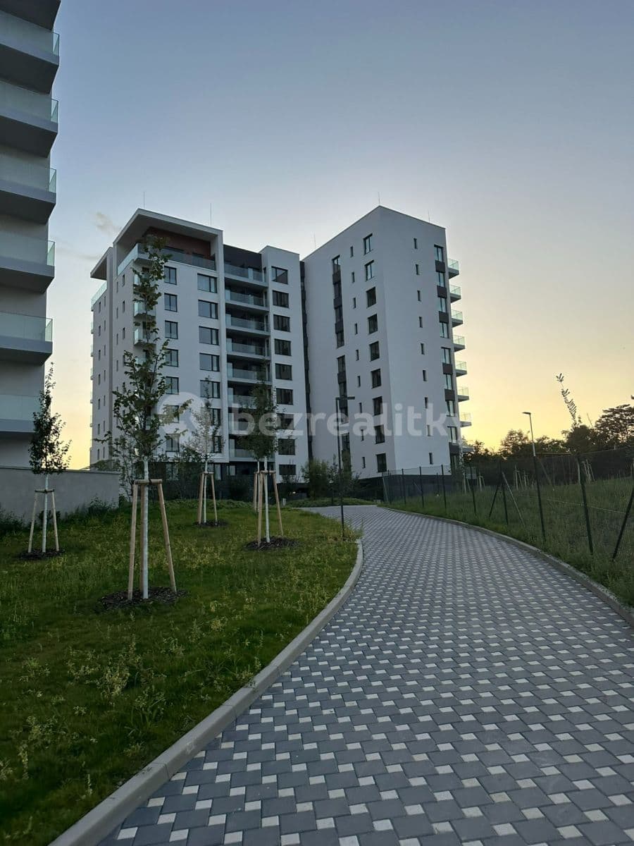 Pronájem bytu 2+kk 55 m², V Třešňovce, Praha, Praha Pronájem bytu 2+kk 55 m², V Třešňovce, Praha, Praha