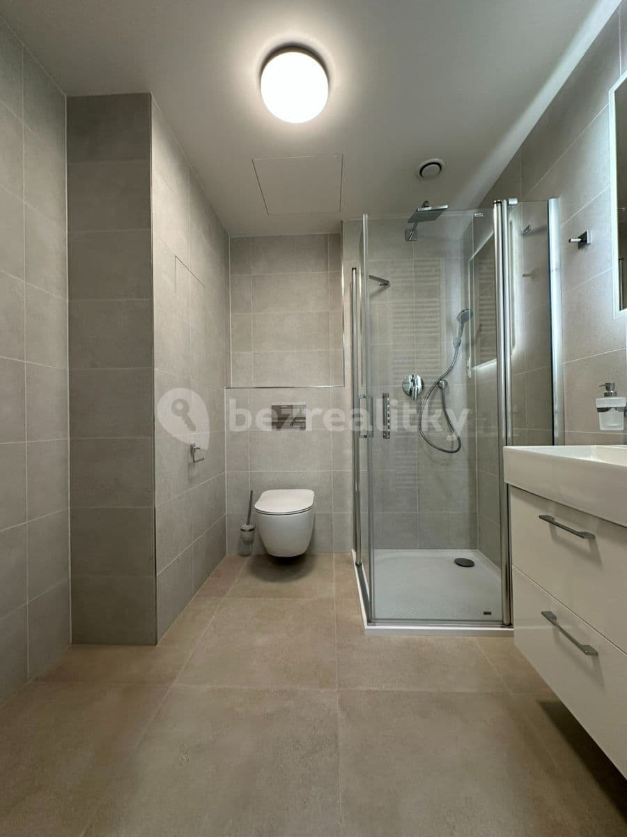 Pronájem bytu 2+kk 55 m², V Třešňovce, Praha, Praha Pronájem bytu 2+kk 55 m², V Třešňovce, Praha, Praha