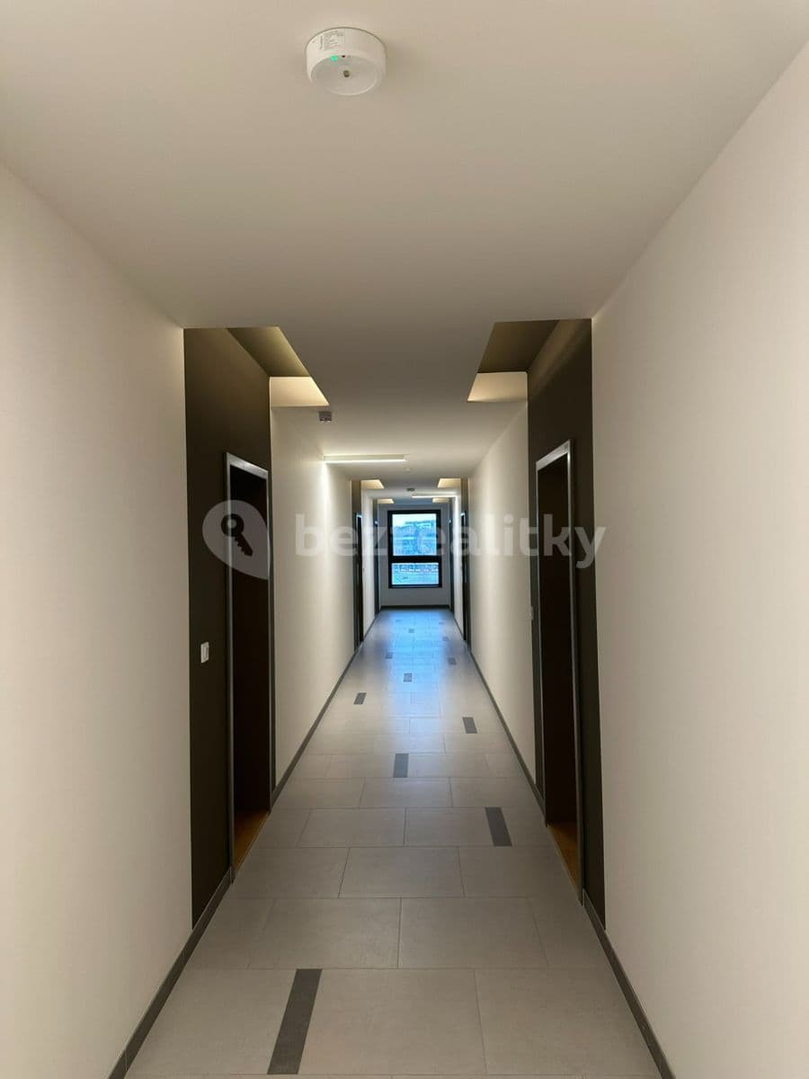 Pronájem bytu 2+kk 55 m², V Třešňovce, Praha, Praha Pronájem bytu 2+kk 55 m², V Třešňovce, Praha, Praha