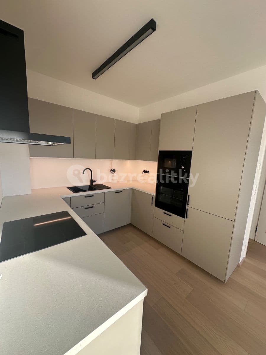 Pronájem bytu 2+kk 55 m², V Třešňovce, Praha, Praha Pronájem bytu 2+kk 55 m², V Třešňovce, Praha, Praha