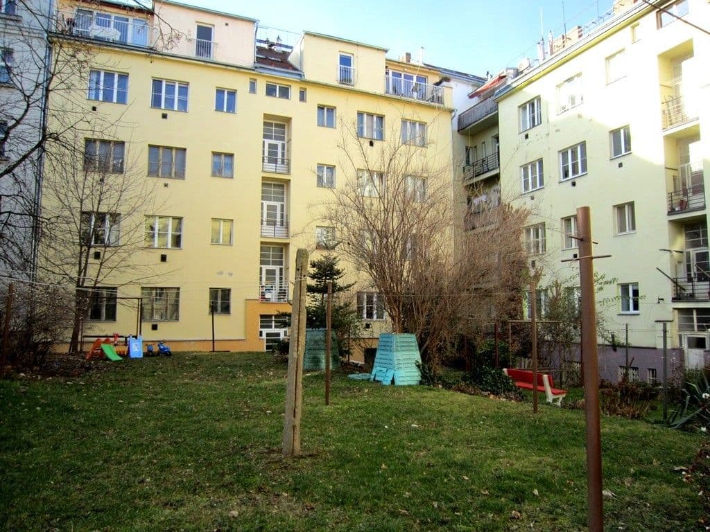 Pronájem bytu 1+kk 33 m², Terronská, Praha, Praha Pronájem bytu 1+kk 33 m², Terronská, Praha, Praha