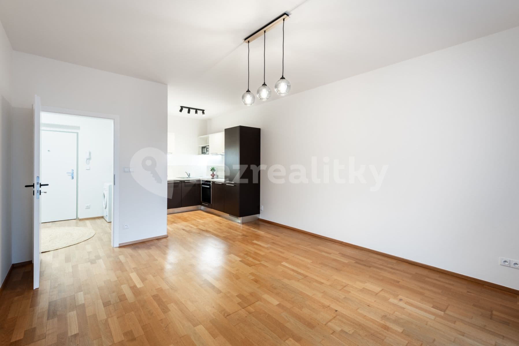 Pronájem bytu 2+kk 49 m², Jeseniova, Praha, Praha Pronájem bytu 2+kk 49 m², Jeseniova, Praha, Praha