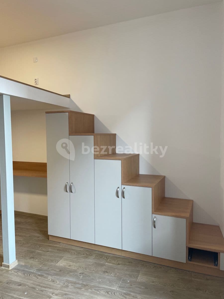 Pronájem bytu 1+kk 26 m², Křenová, Brno, Jihomoravský kraj Pronájem bytu 1+kk 26 m², Křenová, Brno, Jihomoravský kraj