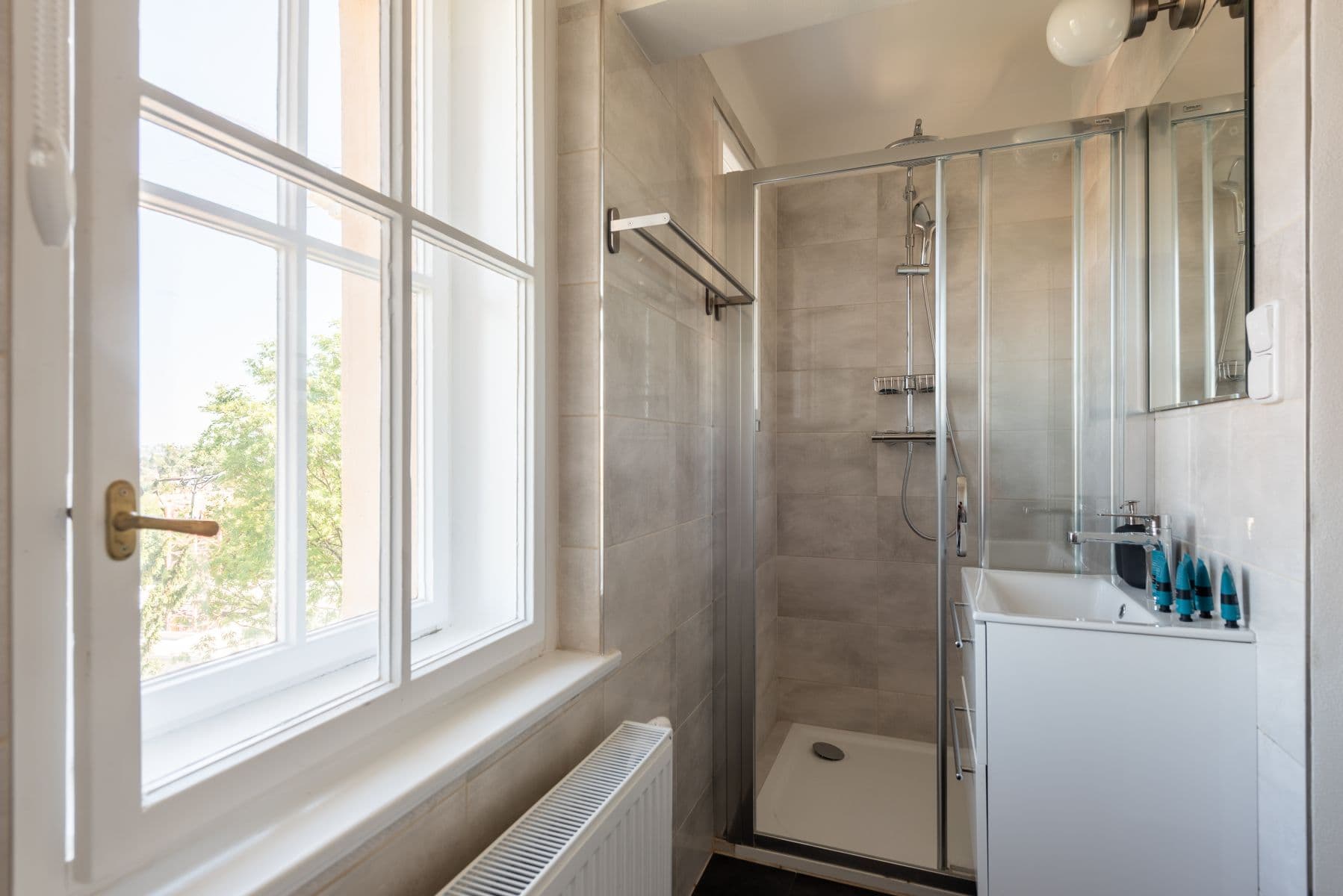 Pronájem bytu 90 m², Lomená, Praha, Praha Pronájem bytu 90 m², Lomená, Praha, Praha