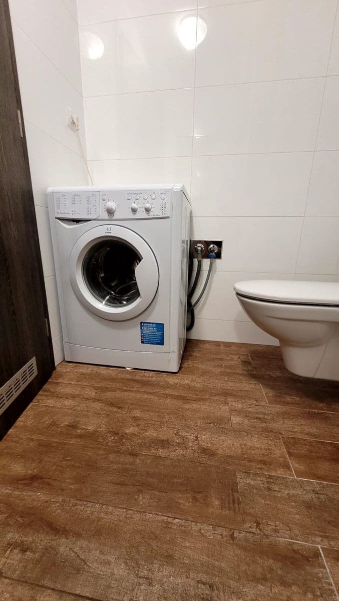 Pronájem bytu 1+kk 31 m², Frýdecká, Praha, Praha Pronájem bytu 1+kk 31 m², Frýdecká, Praha, Praha