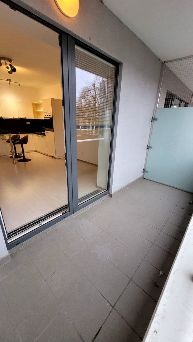 Pronájem bytu 1+kk 31 m², Frýdecká, Praha, Praha Pronájem bytu 1+kk 31 m², Frýdecká, Praha, Praha