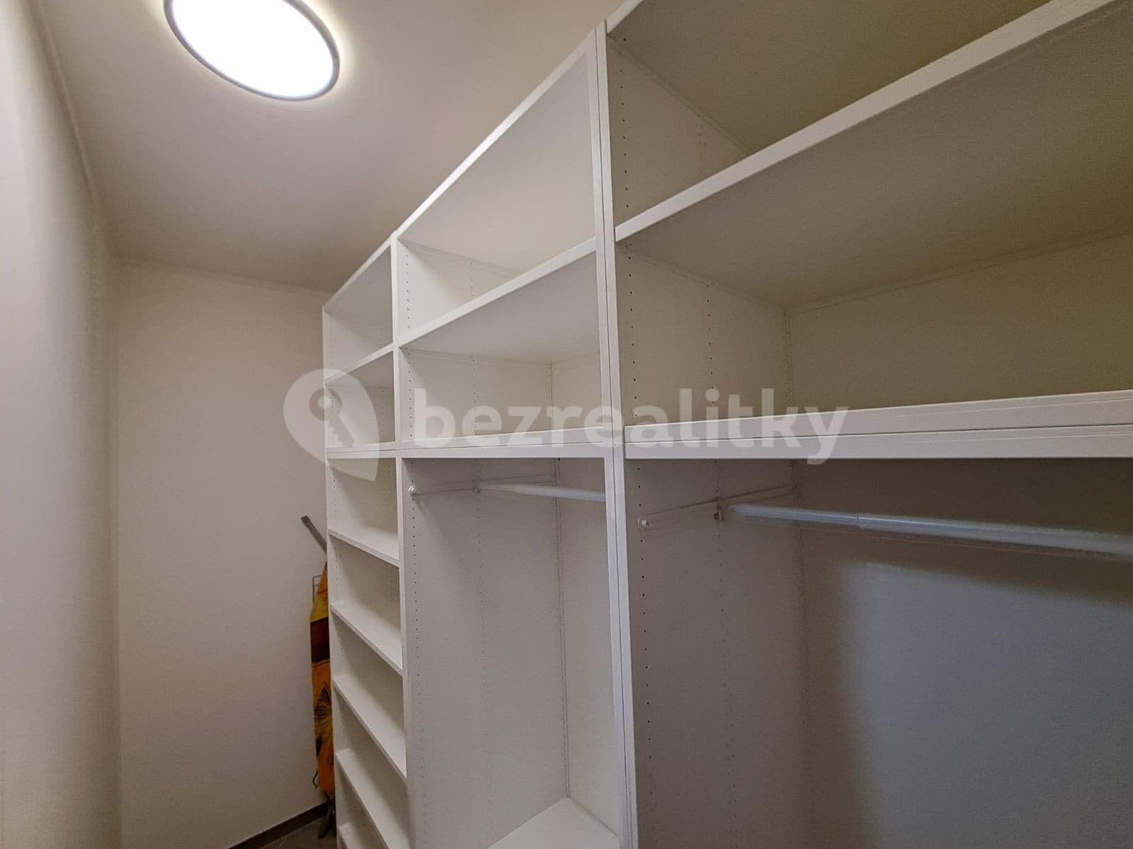 Pronájem bytu 2+kk 59 m², Kardausova, Praha, Praha Pronájem bytu 2+kk 59 m², Kardausova, Praha, Praha