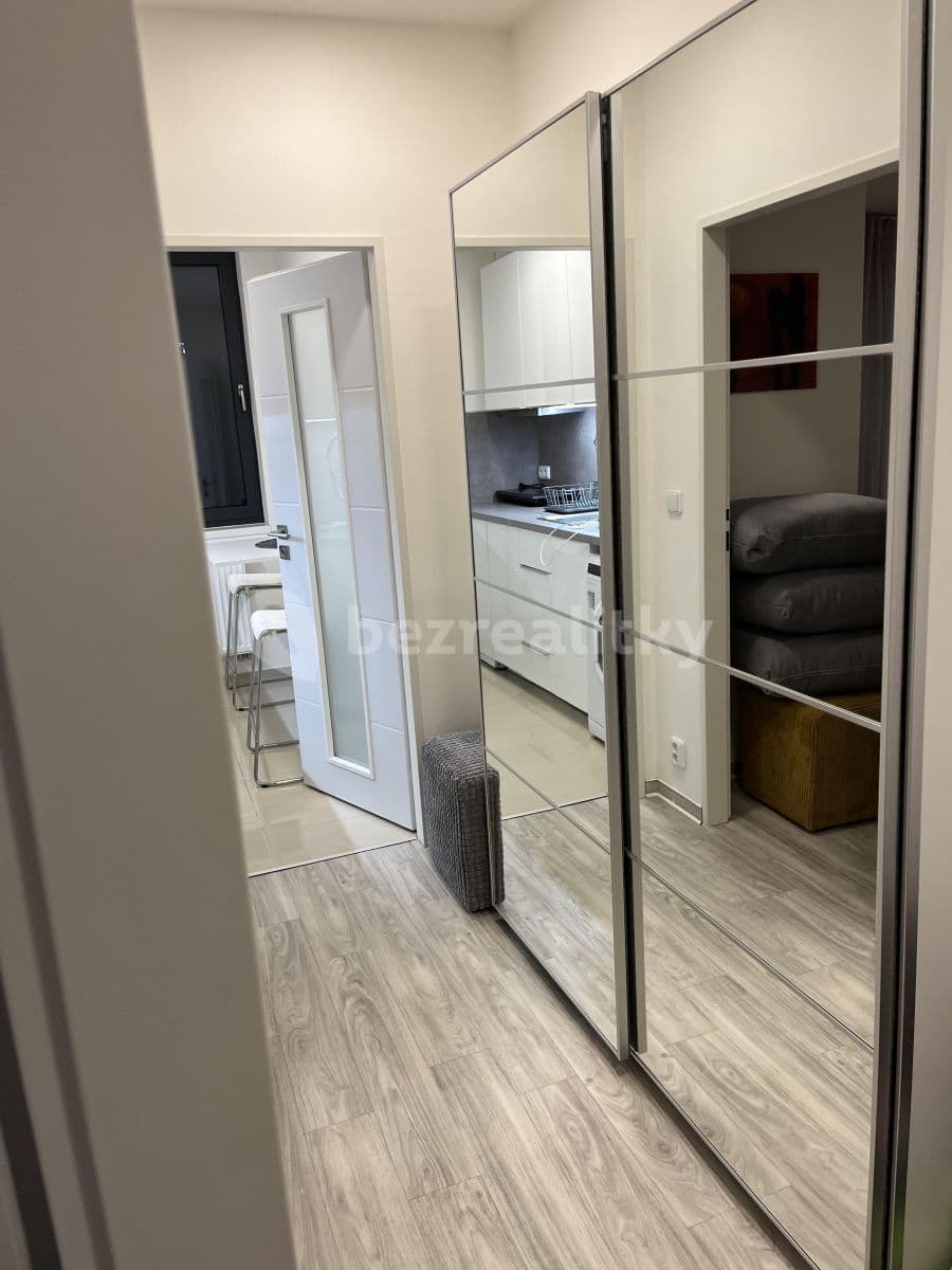 Pronájem bytu 2+1 43 m², Počernická, Praha, Praha Pronájem bytu 2+1 43 m², Počernická, Praha, Praha