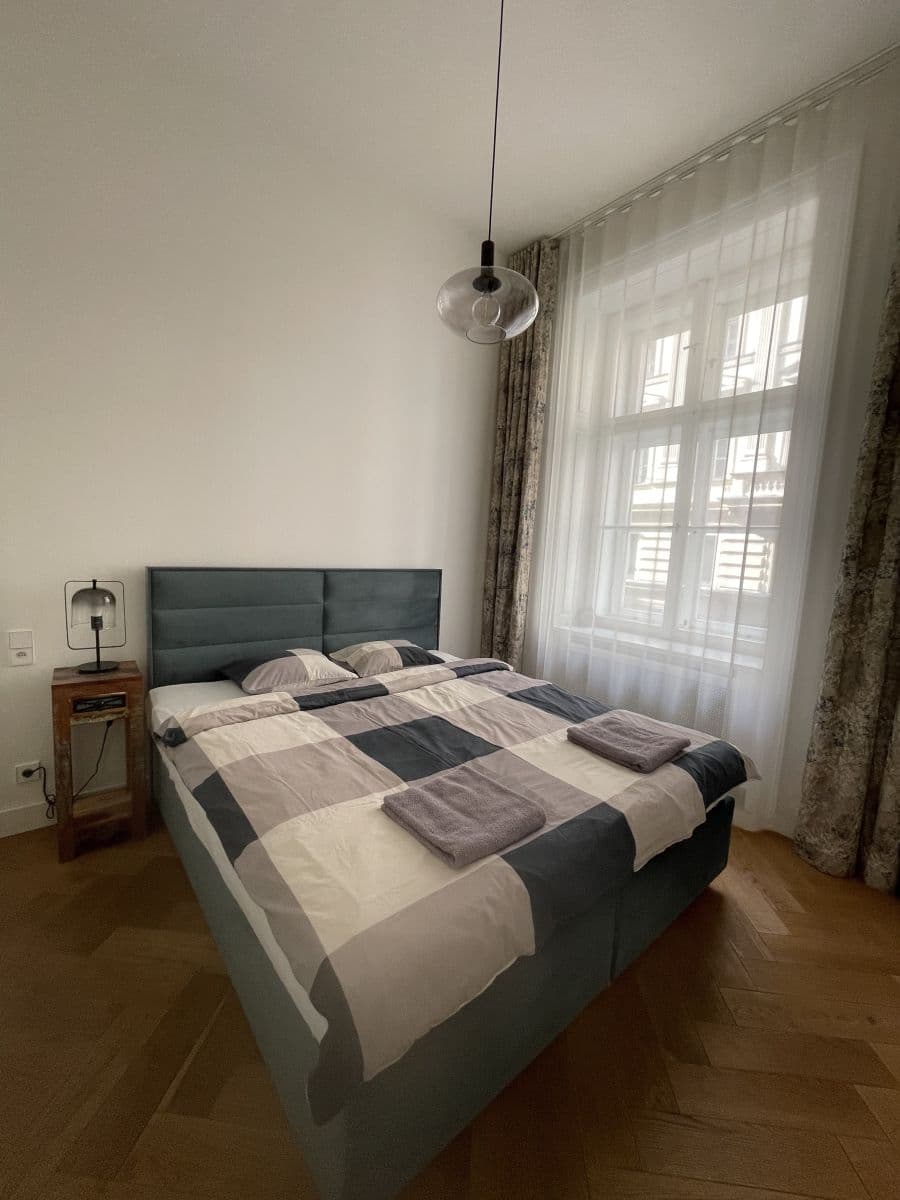 Pronájem bytu 43 m², Dlážděná, Praha, Praha Pronájem bytu 43 m², Dlážděná, Praha, Praha