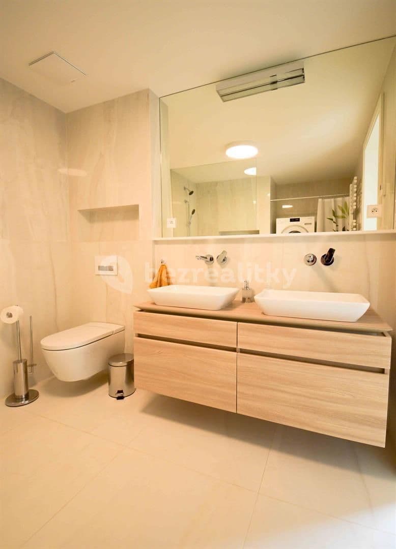 Pronájem bytu 2+kk 80 m², Kobrova, Praha, Praha Pronájem bytu 2+kk 80 m², Kobrova, Praha, Praha