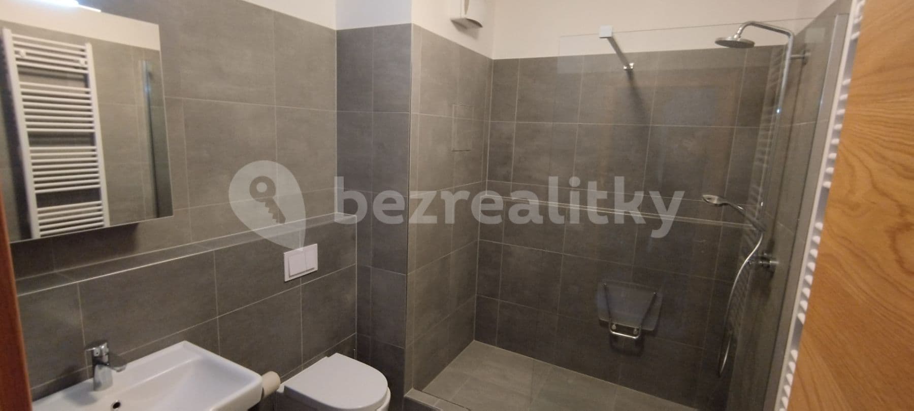 Pronájem bytu 1+kk 36 m², Olgy Havlové, Praha, Praha Pronájem bytu 1+kk 36 m², Olgy Havlové, Praha, Praha