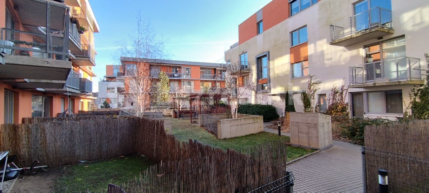 Pronájem bytu 1+kk 36 m², Olgy Havlové, Praha, Praha Pronájem bytu 1+kk 36 m², Olgy Havlové, Praha, Praha