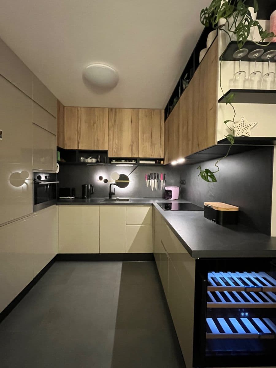 Pronájem bytu 2+kk 65 m², Kovářská, Praha, Praha Pronájem bytu 2+kk 65 m², Kovářská, Praha, Praha