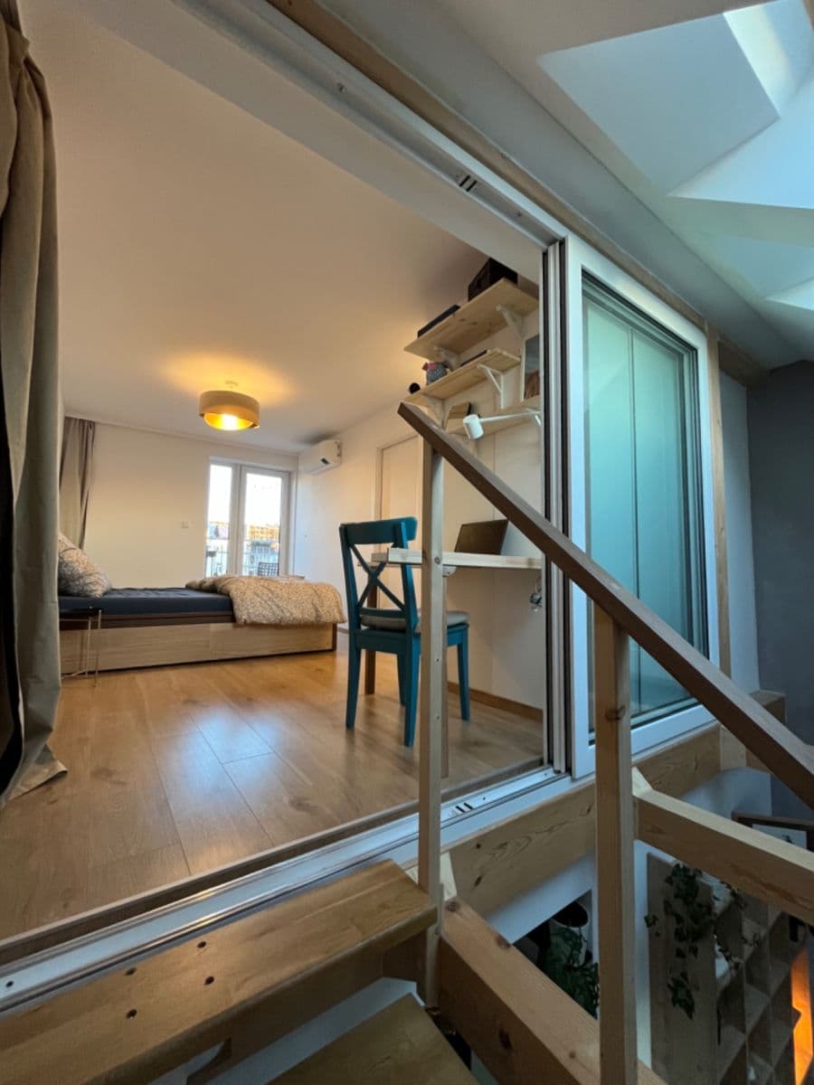 Pronájem bytu 2+kk 65 m², Kovářská, Praha, Praha Pronájem bytu 2+kk 65 m², Kovářská, Praha, Praha