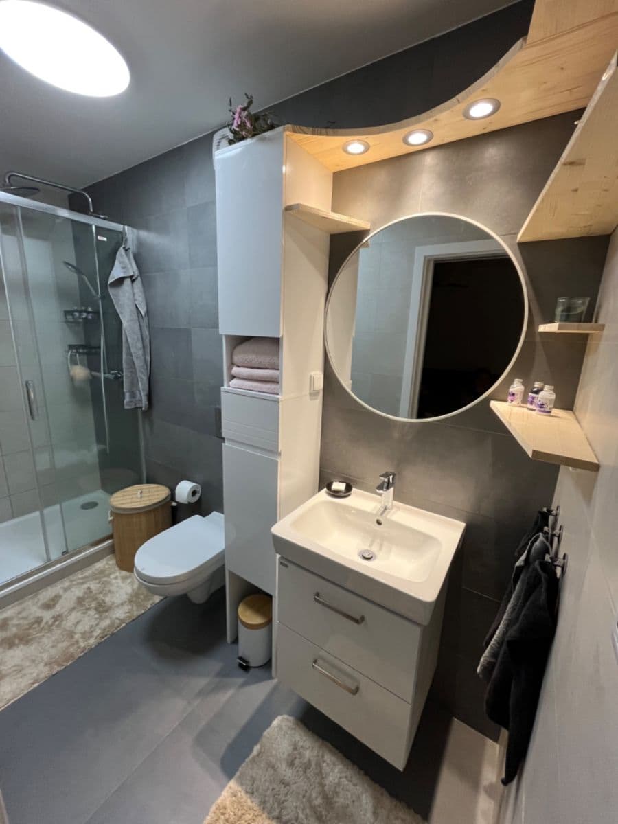 Pronájem bytu 2+kk 65 m², Kovářská, Praha, Praha Pronájem bytu 2+kk 65 m², Kovářská, Praha, Praha