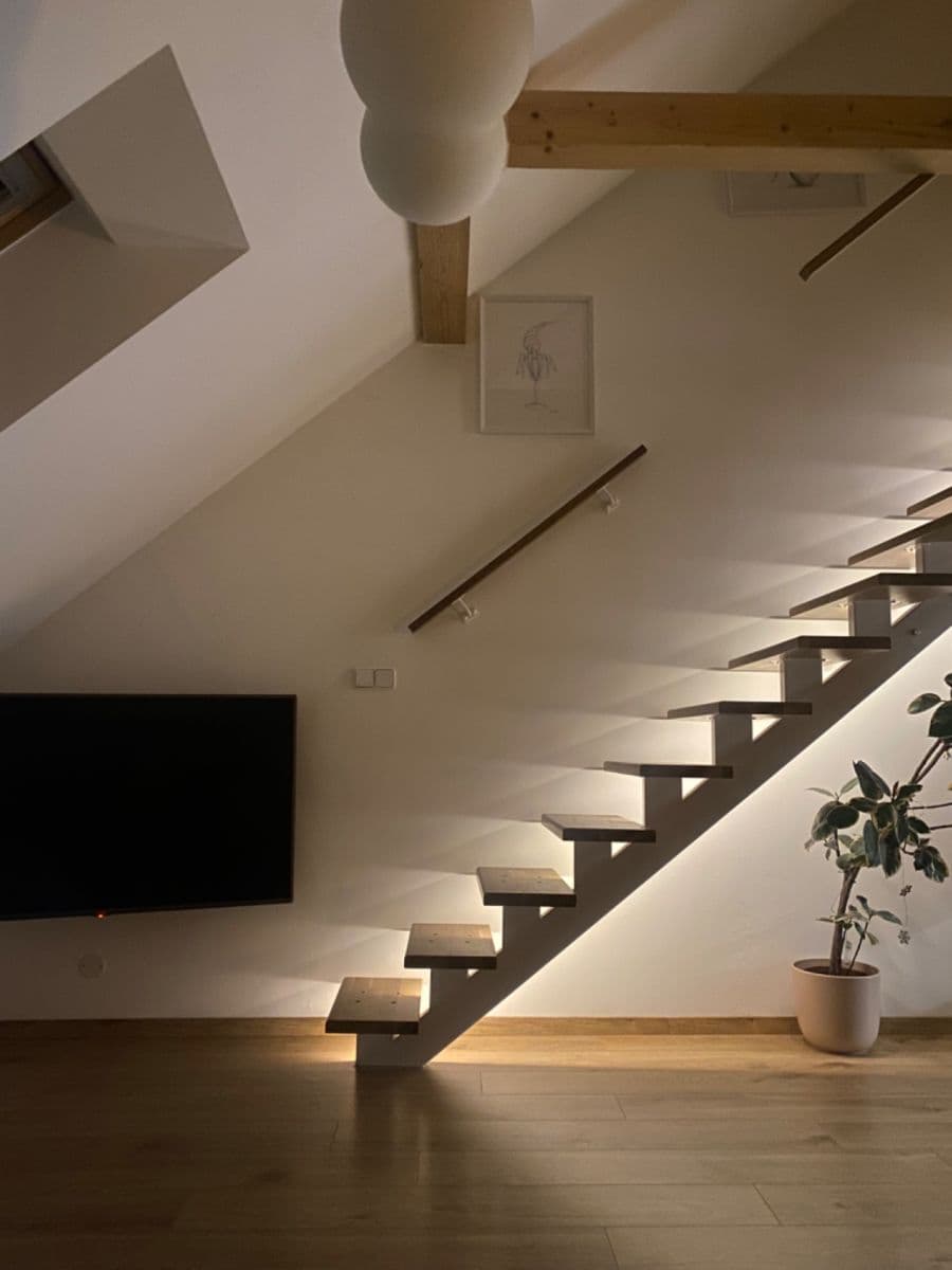 Pronájem bytu 2+kk 65 m², Kovářská, Praha, Praha Pronájem bytu 2+kk 65 m², Kovářská, Praha, Praha