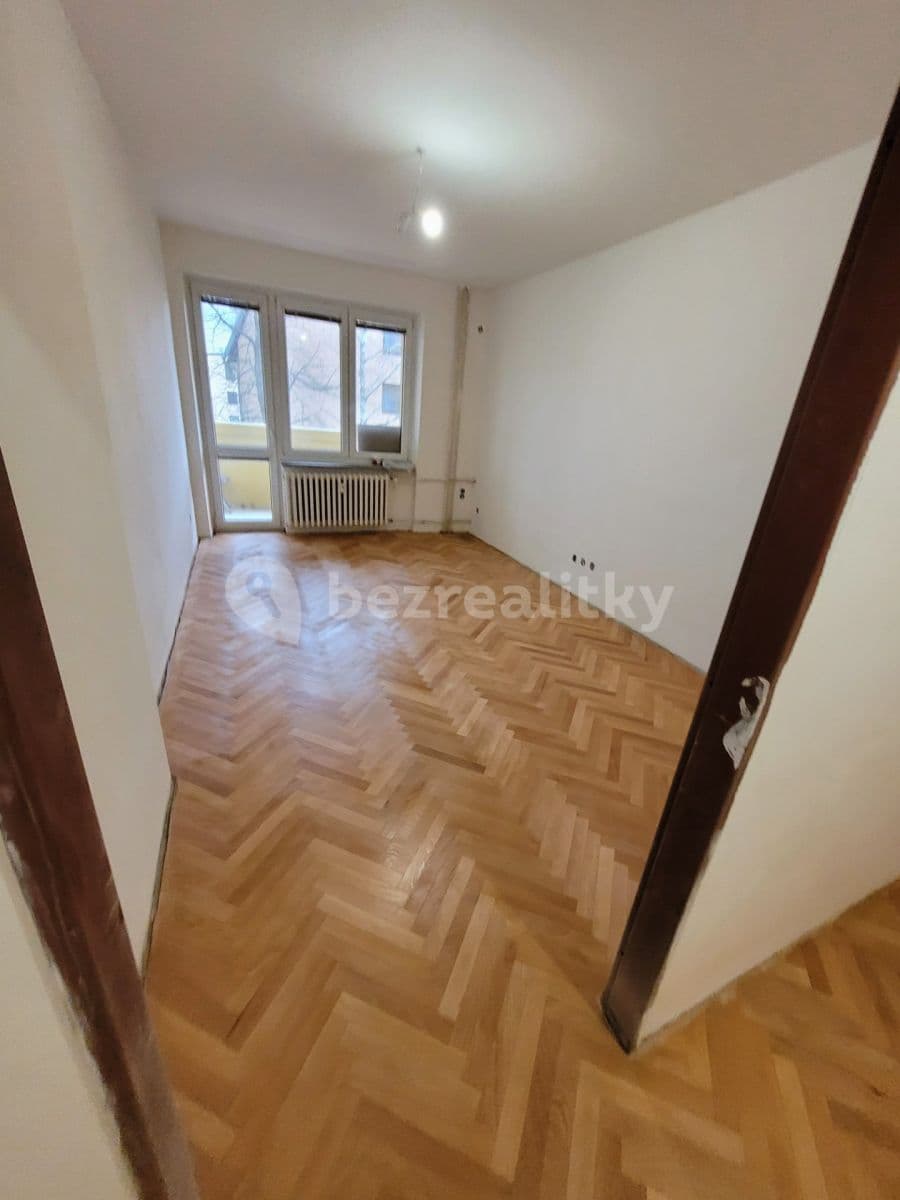 Pronájem bytu 3+1 62 m², Husova čtvrť, Rosice, Jihomoravský kraj Pronájem bytu 3+1 62 m², Husova čtvrť, Rosice, Jihomoravský kraj