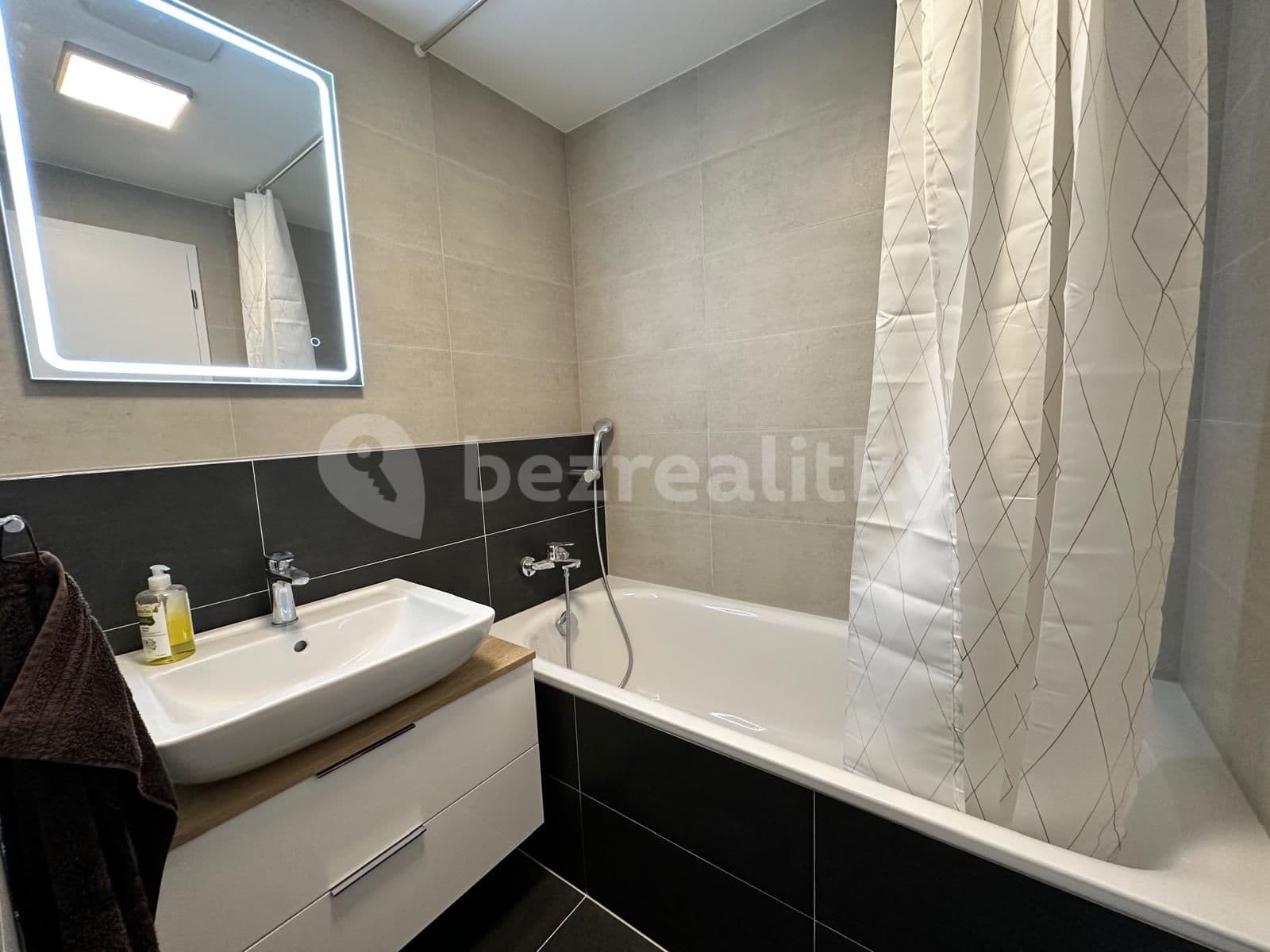 Pronájem bytu 3+kk 74 m², Olgy Havlové, Praha, Praha Pronájem bytu 3+kk 74 m², Olgy Havlové, Praha, Praha