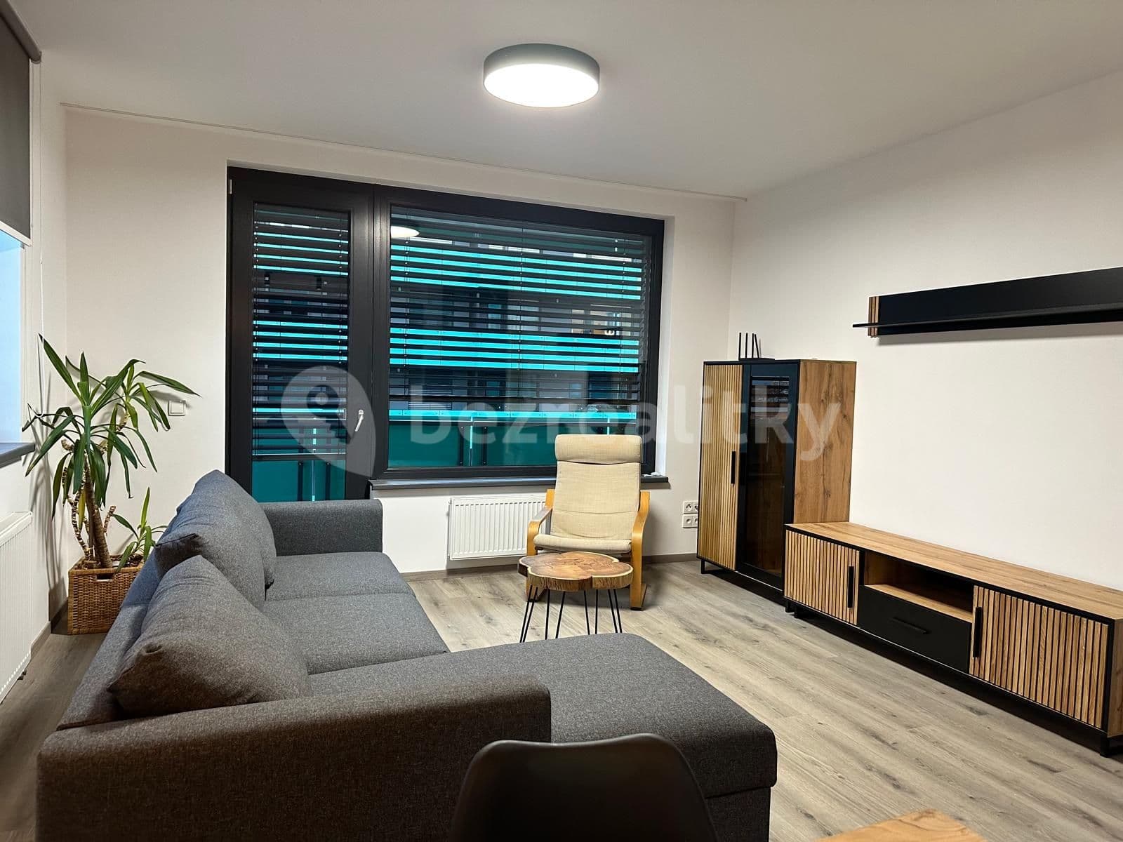 Pronájem bytu 3+kk 74 m², Olgy Havlové, Praha, Praha Pronájem bytu 3+kk 74 m², Olgy Havlové, Praha, Praha