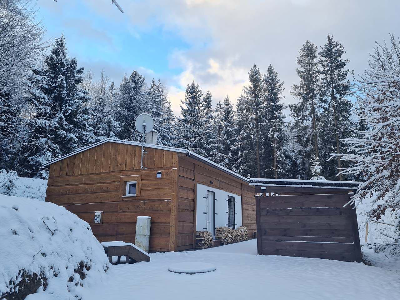 Pronájem chaty, chalupy, Mikulovice, Olomoucký kraj Pronájem chaty, chalupy, Mikulovice, Olomoucký kraj