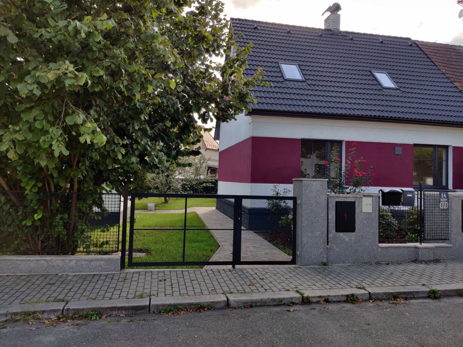 Pronájem domu 45 m², pozemek 480 m², Horusická, Praha, Praha Pronájem domu 45 m², pozemek 480 m², Horusická, Praha, Praha