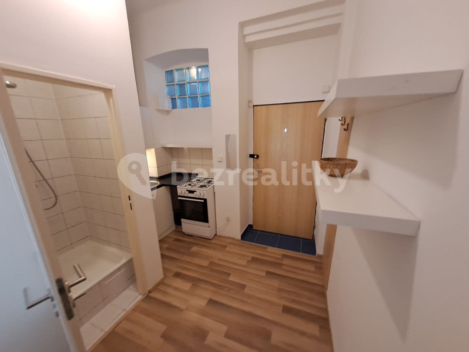 Pronájem bytu 1+kk 25 m², Chlumova, Praha, Praha Pronájem bytu 1+kk 25 m², Chlumova, Praha, Praha