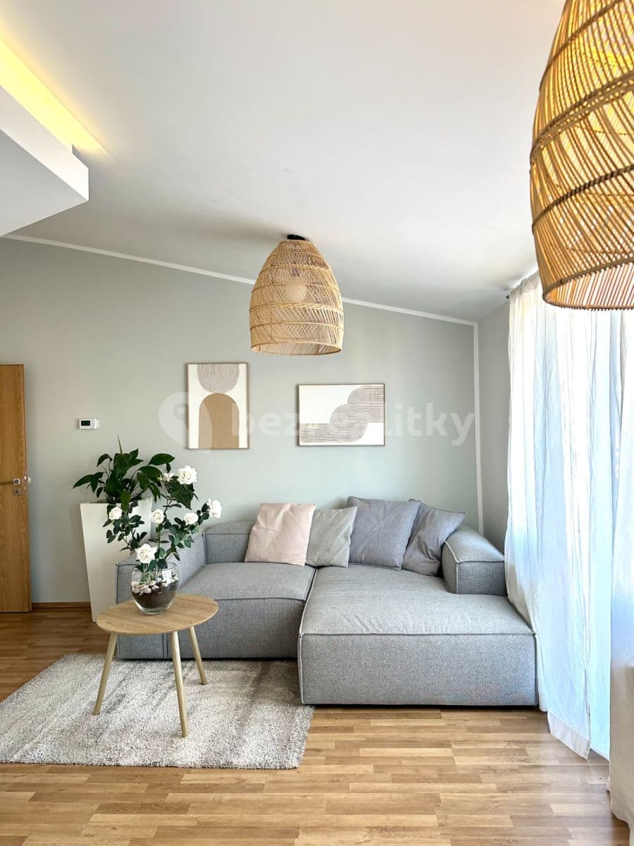 Pronájem bytu 3+kk 76 m², Tusarova, Praha, Praha Pronájem bytu 3+kk 76 m², Tusarova, Praha, Praha