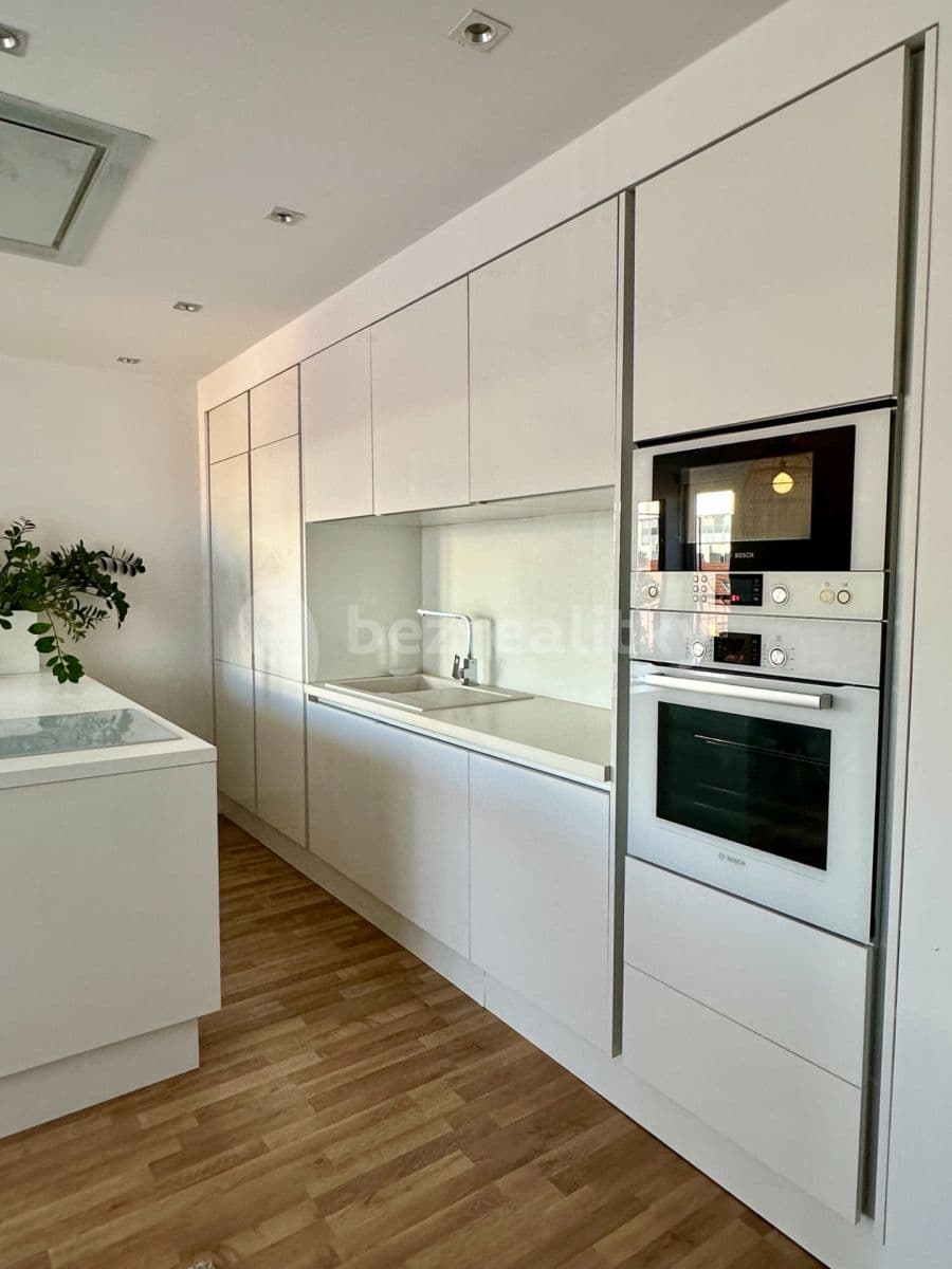 Pronájem bytu 3+kk 76 m², Tusarova, Praha, Praha Pronájem bytu 3+kk 76 m², Tusarova, Praha, Praha