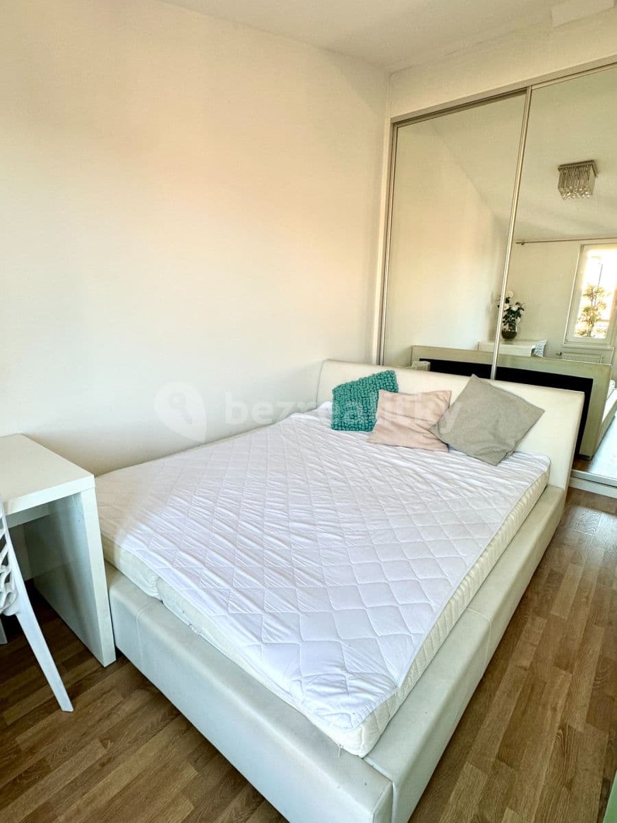 Pronájem bytu 3+kk 76 m², Tusarova, Praha, Praha Pronájem bytu 3+kk 76 m², Tusarova, Praha, Praha