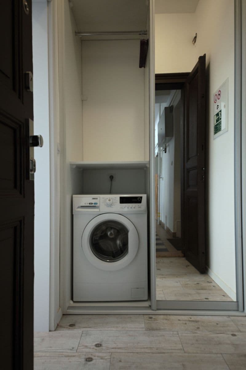 Pronájem bytu 45 m², Petřínská, Praha, Praha Pronájem bytu 45 m², Petřínská, Praha, Praha