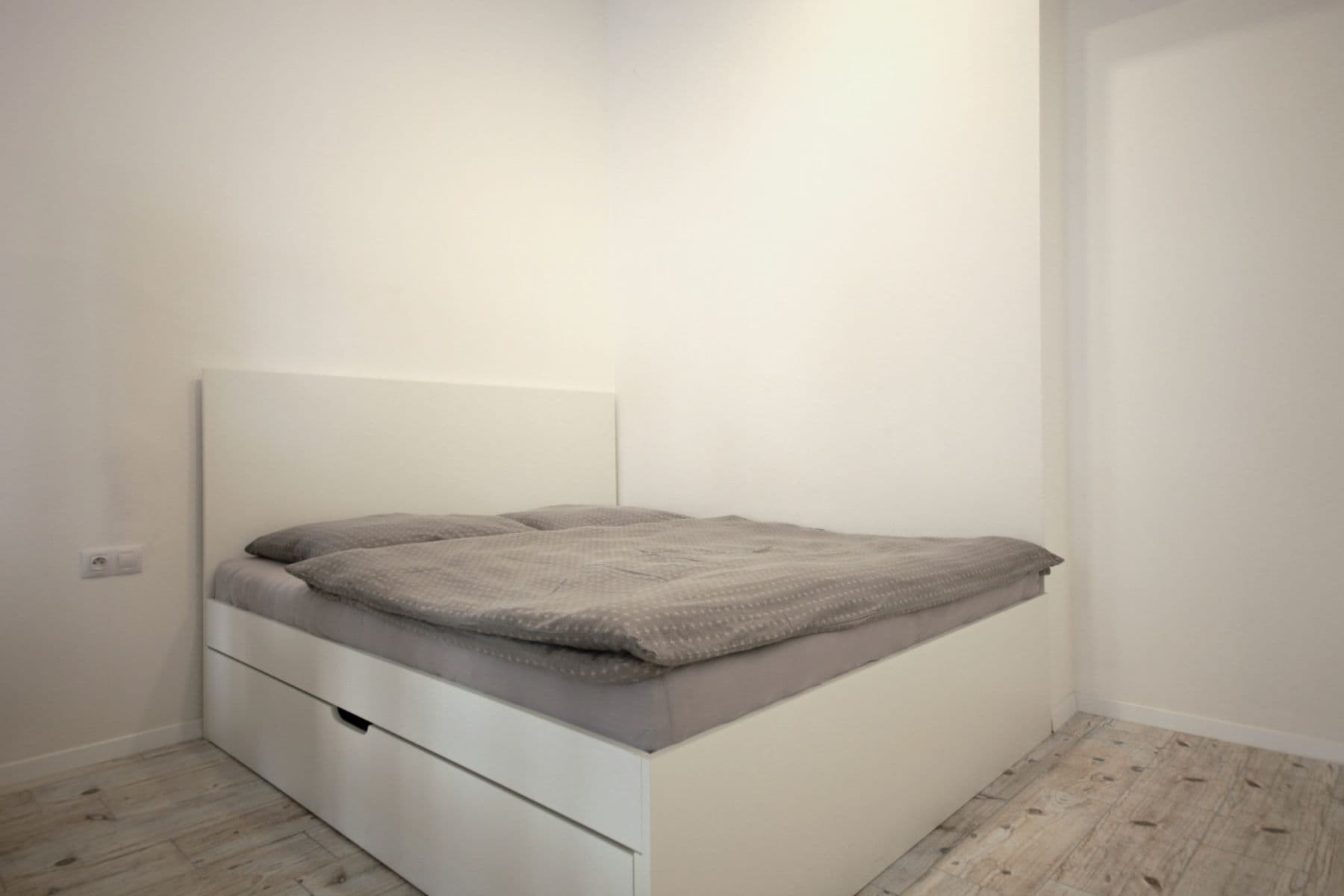 Pronájem bytu 45 m², Petřínská, Praha, Praha Pronájem bytu 45 m², Petřínská, Praha, Praha