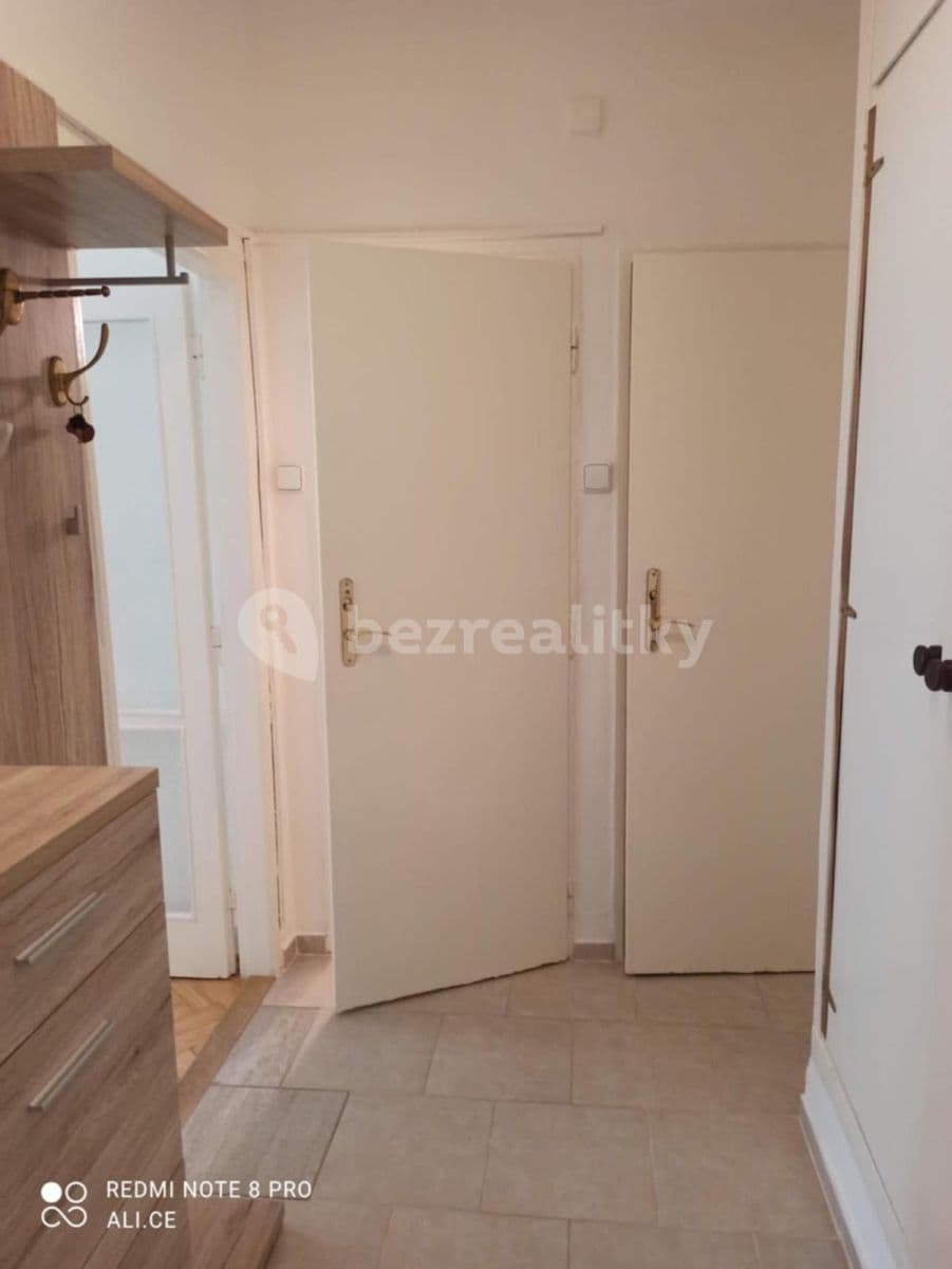 Pronájem bytu 1+1 40 m², Politických vězňů, Příbram, Středočeský kraj Pronájem bytu 1+1 40 m², Politických vězňů, Příbram, Středočeský kraj