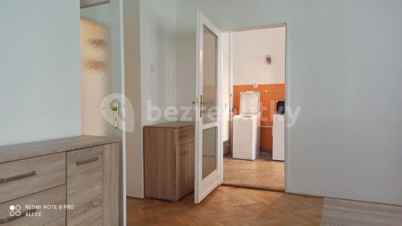 Pronájem bytu 1+1 40 m², Politických vězňů, Příbram, Středočeský kraj Pronájem bytu 1+1 40 m², Politických vězňů, Příbram, Středočeský kraj