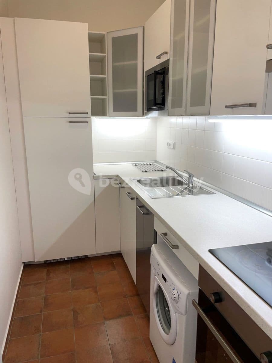 Pronájem bytu 2+1 44 m², Krkonošská, Praha, Praha Pronájem bytu 2+1 44 m², Krkonošská, Praha, Praha