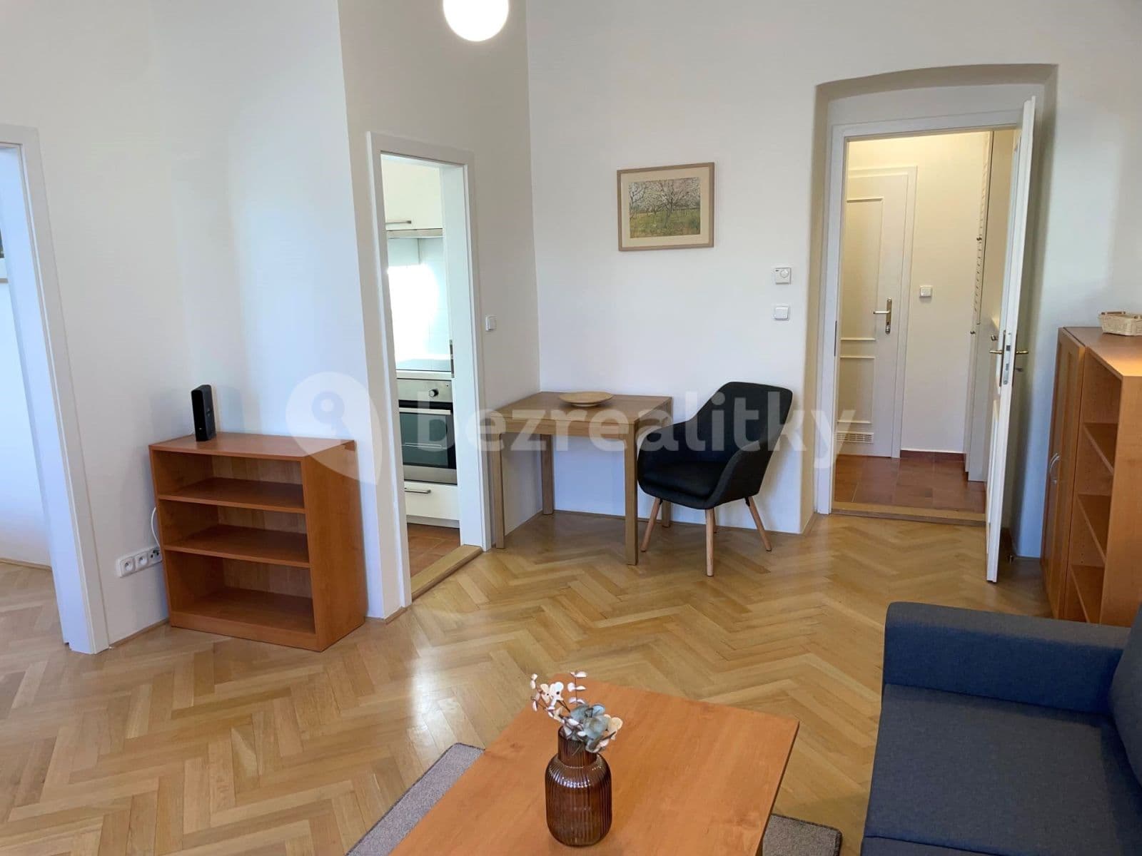 Pronájem bytu 2+1 44 m², Krkonošská, Praha, Praha Pronájem bytu 2+1 44 m², Krkonošská, Praha, Praha