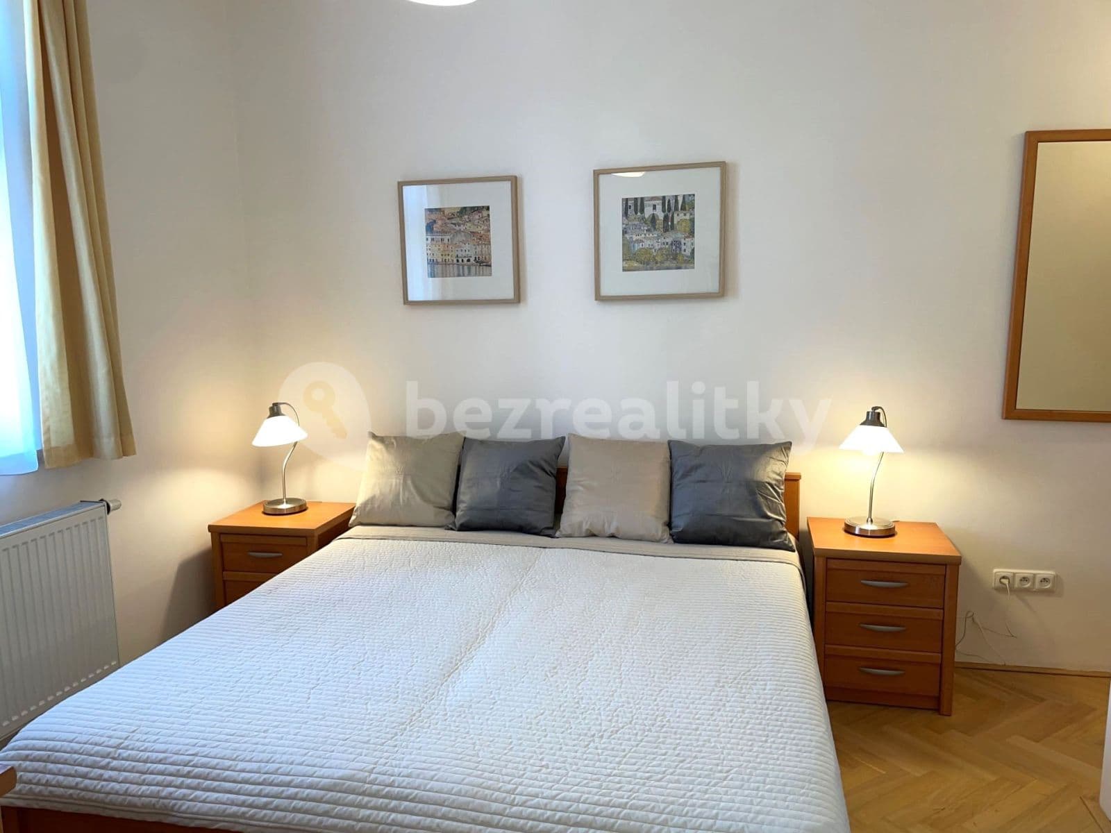 Pronájem bytu 2+1 44 m², Krkonošská, Praha, Praha Pronájem bytu 2+1 44 m², Krkonošská, Praha, Praha