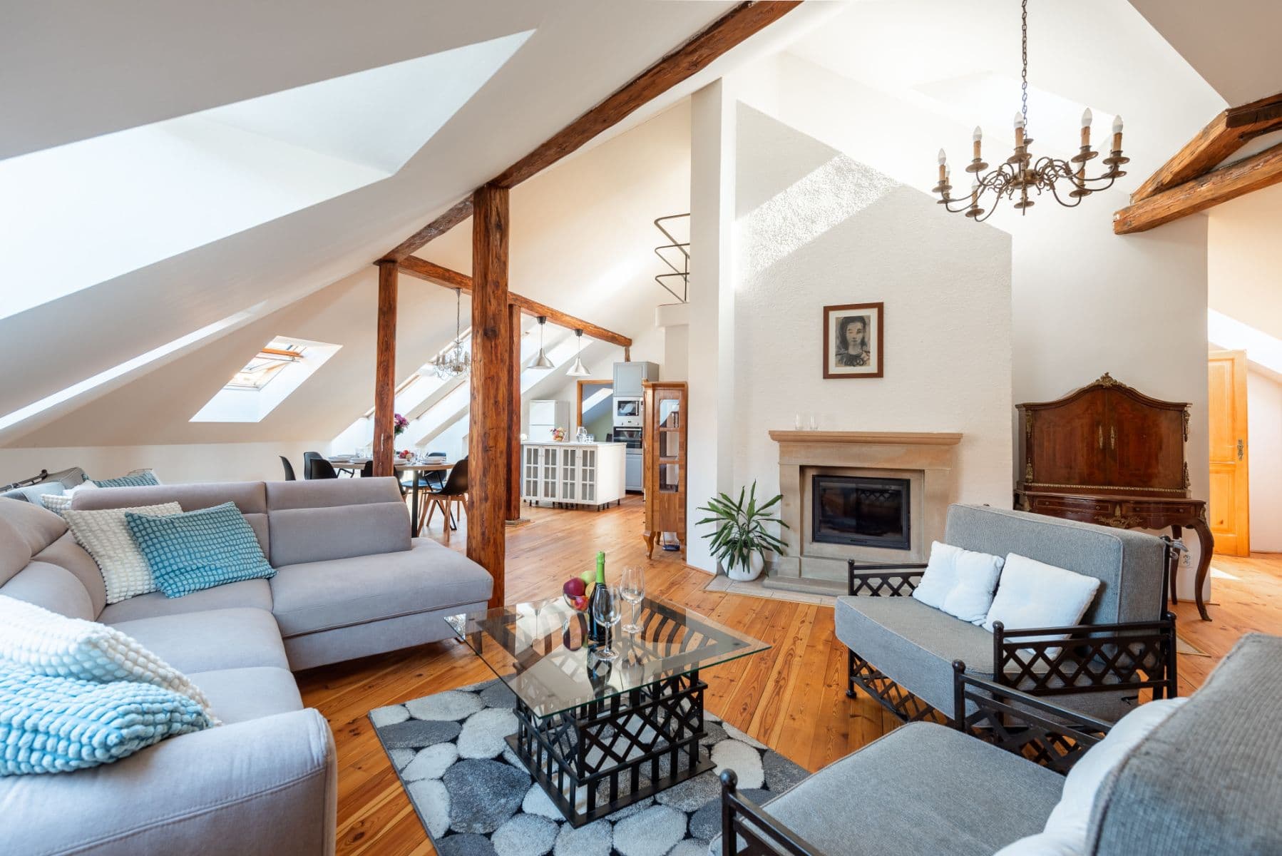 Pronájem bytu 80 m², Pštrossova, Praha, Praha Pronájem bytu 80 m², Pštrossova, Praha, Praha