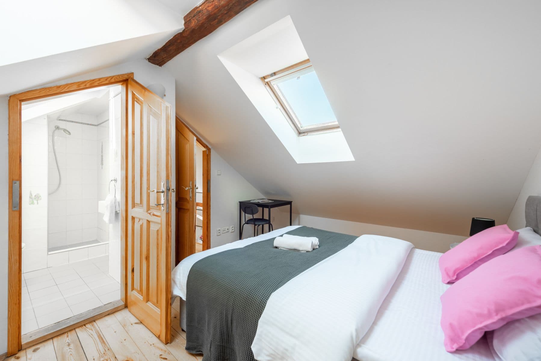 Pronájem bytu 80 m², Pštrossova, Praha, Praha Pronájem bytu 80 m², Pštrossova, Praha, Praha