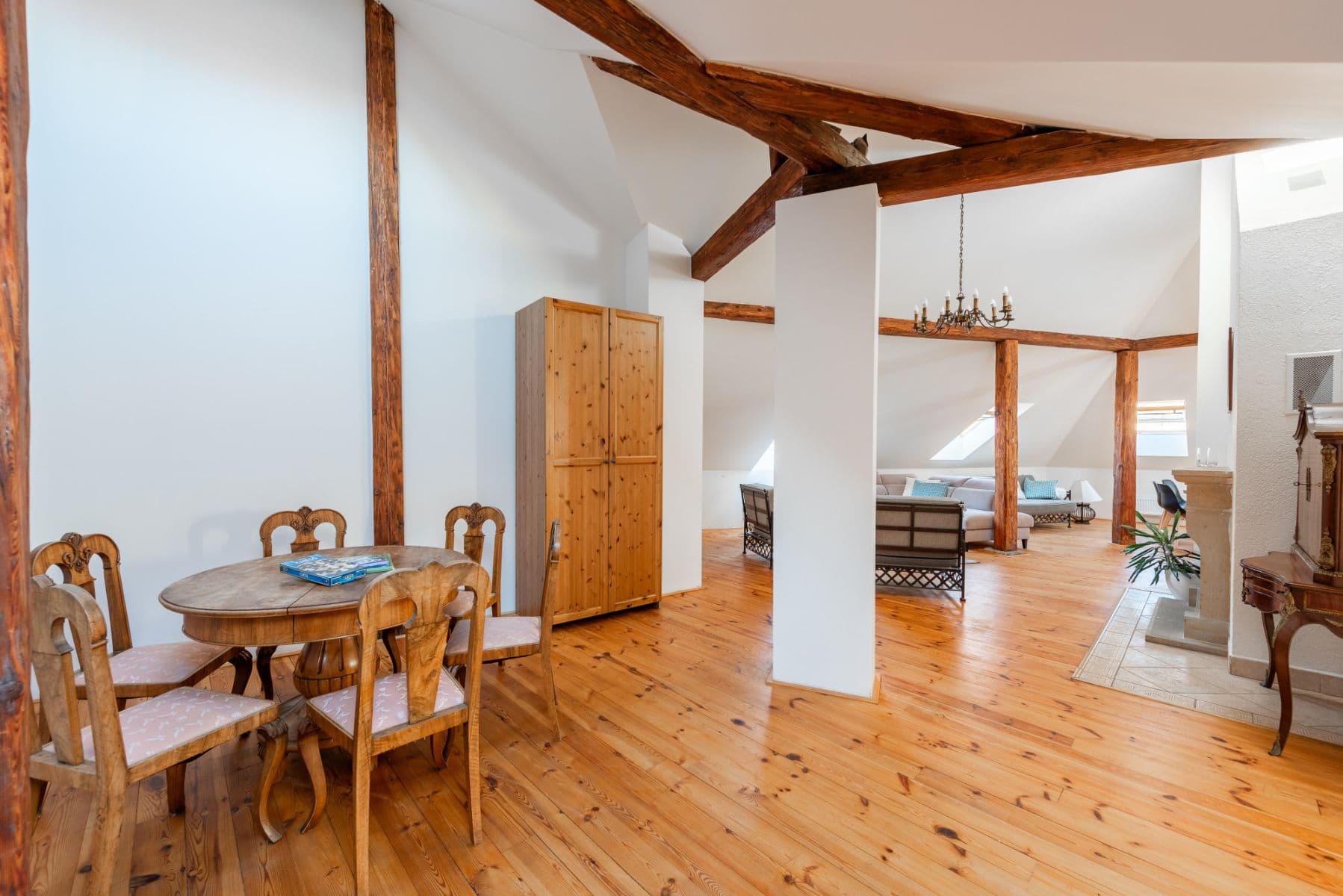 Pronájem bytu 80 m², Pštrossova, Praha, Praha Pronájem bytu 80 m², Pštrossova, Praha, Praha