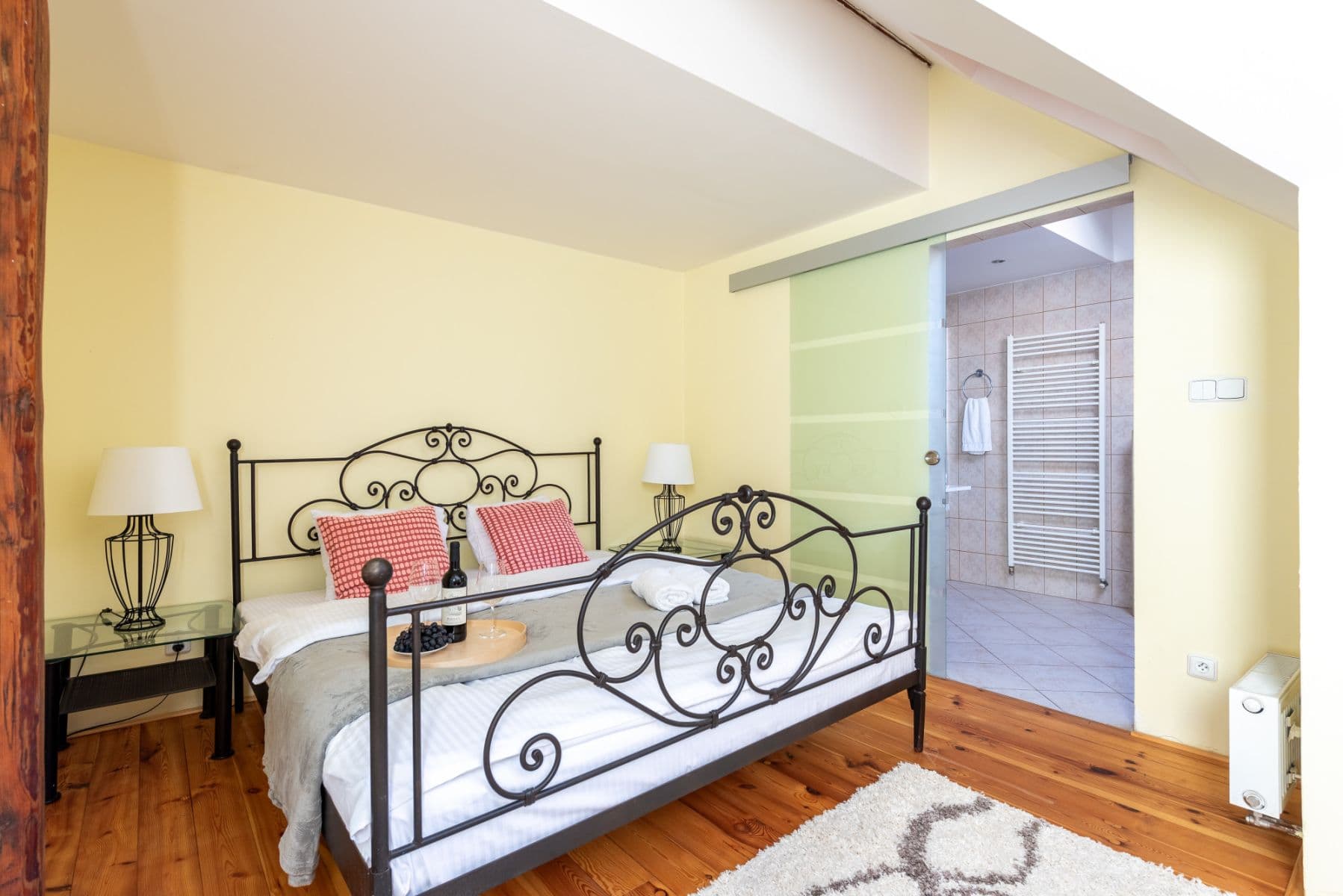 Pronájem bytu 80 m², Pštrossova, Praha, Praha Pronájem bytu 80 m², Pštrossova, Praha, Praha