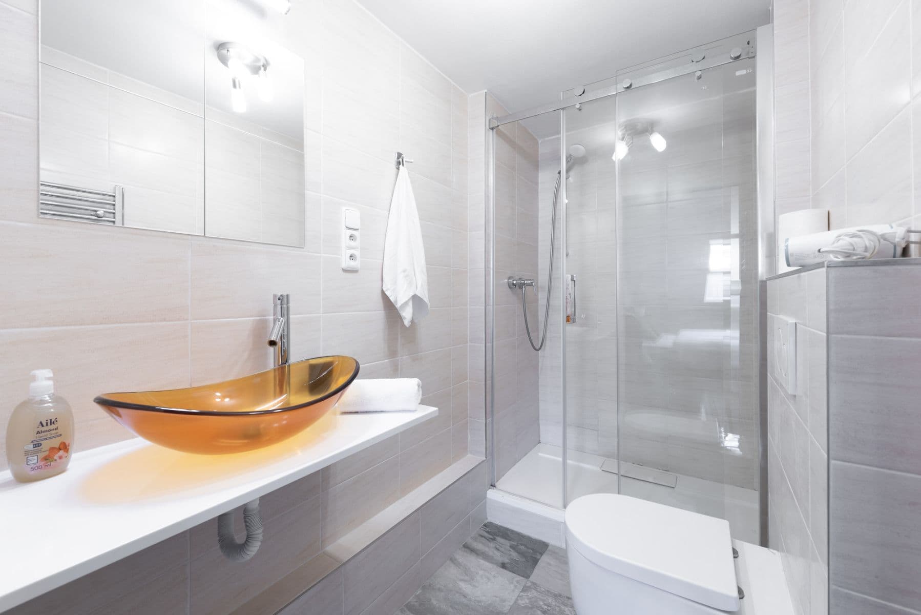 Pronájem bytu 80 m², Pštrossova, Praha, Praha Pronájem bytu 80 m², Pštrossova, Praha, Praha