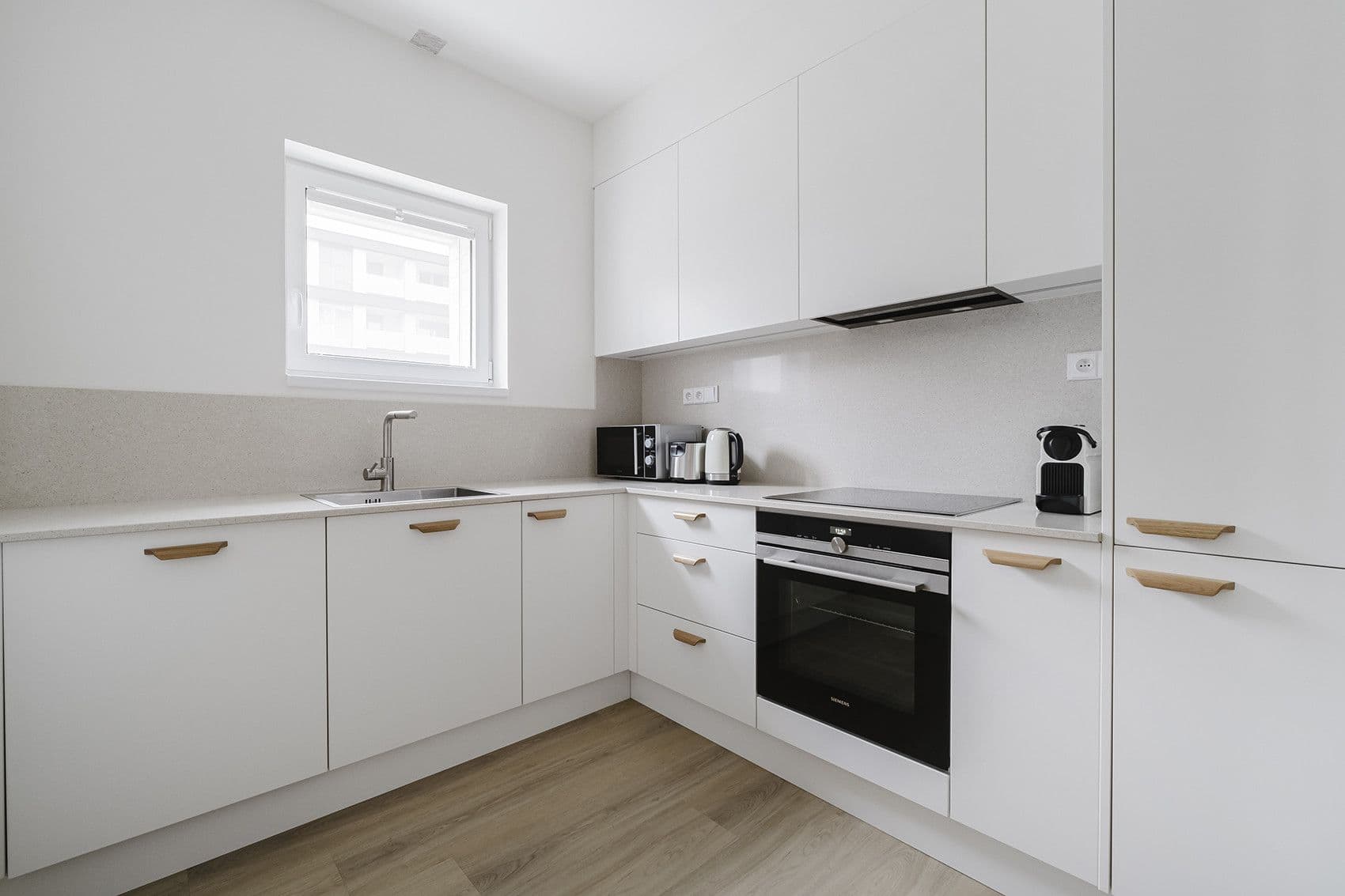 Pronájem bytu 63 m², U Pergamenky a, Praha, Praha Pronájem bytu 63 m², U Pergamenky a, Praha, Praha