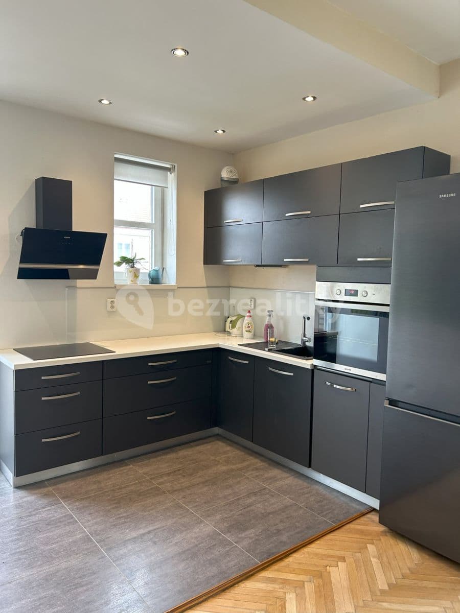 Pronájem bytu 2+kk 57 m², Sedlčanská, Praha, Praha Pronájem bytu 2+kk 57 m², Sedlčanská, Praha, Praha