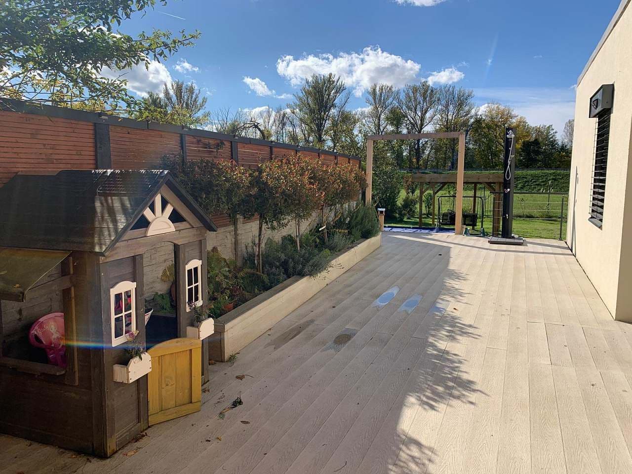 Pronájem chaty, chalupy, Mělník, Středočeský kraj Pronájem chaty, chalupy, Mělník, Středočeský kraj