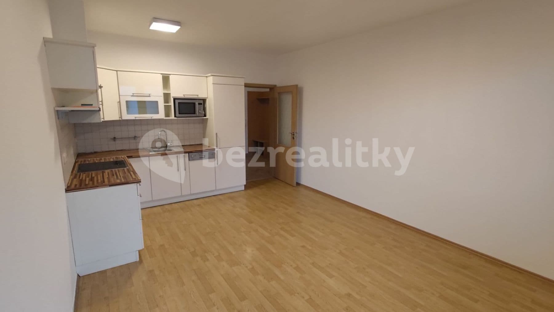 Pronájem bytu 2+kk 48 m², V Zahradách, Praha, Praha Pronájem bytu 2+kk 48 m², V Zahradách, Praha, Praha